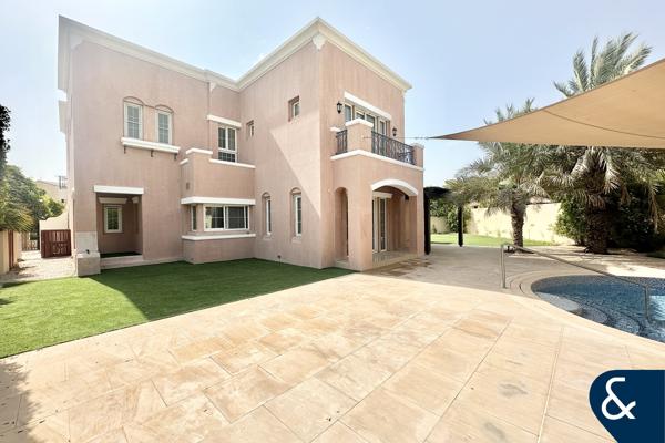 Vacant | 5 Bed + Maid | Large Plot + Pool