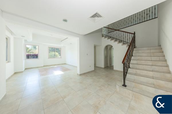 Golf Course Views | Prime Location | C1 Villa