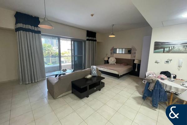 Furnished | Large Studio | Close to Metro