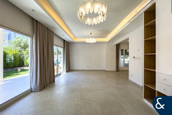 Fully Renovated | Type 5 | Unique Layout
