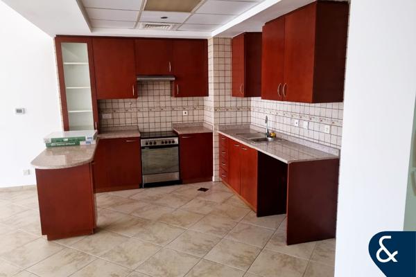 Community View | Large Terrace | Spacious