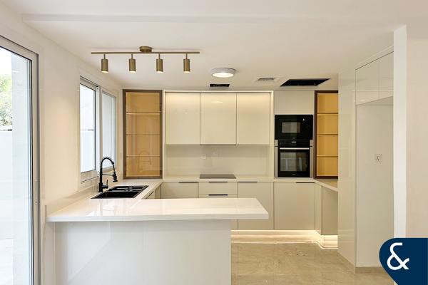 Fully Upgraded | Park View | Converted 3 Bed