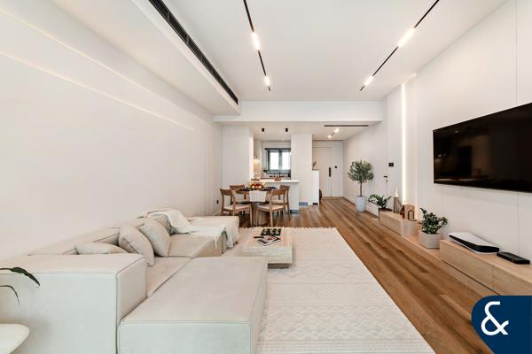 Upgraded | Full Lake View | Vacant Now