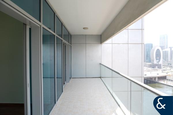 Full Canal View | Spacious | Mid Floor