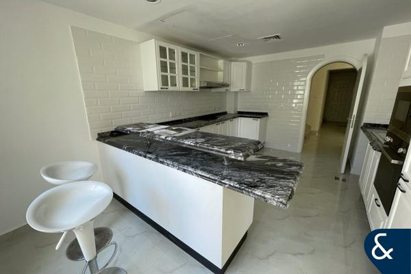 Corner | Backing Pool & Park | Upgraded