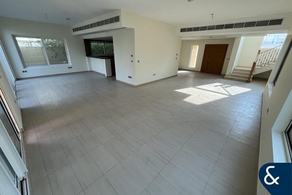 Corner Plot | 4 Bed Legacy Nova | Vacant
