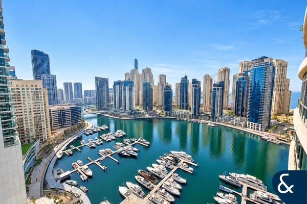1 + study | Full marina view | Vacant