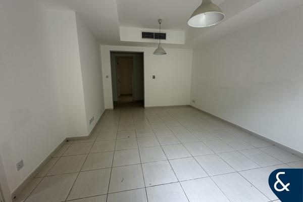 2 Bed | Great Location | Close to Amenity