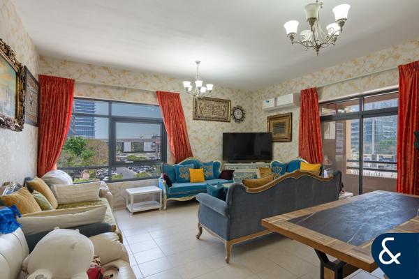 2 Bedroom | Negotiable | Vacant On Transfer