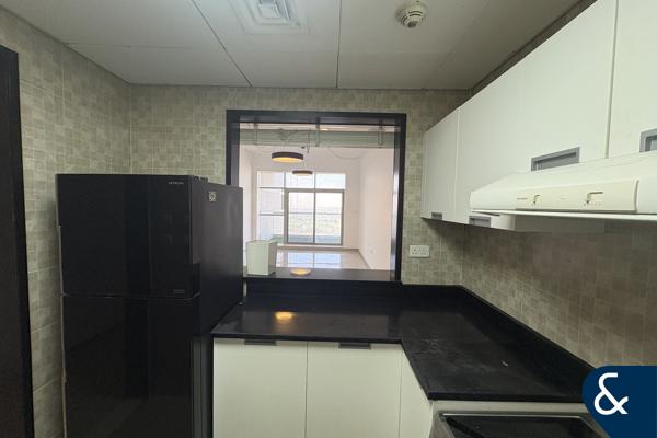 Spacious 2 Bed | Golf View | Chiller Free