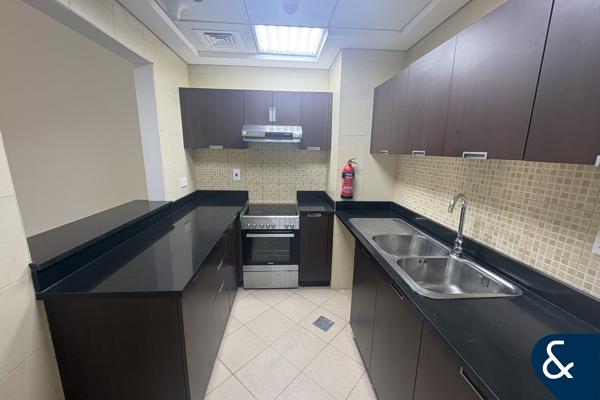 Spacious 2 Bed | Balcony | Flexible Cheques
