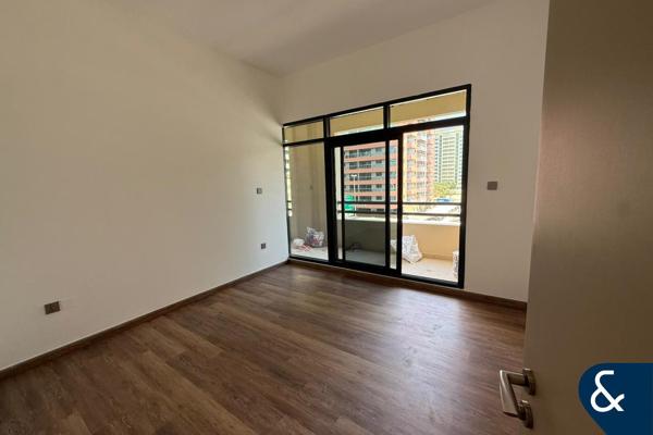 Fully Upgraded | Vacant | Three Bedroom