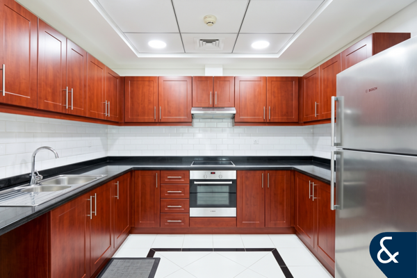 1 Bedroom | Chiller Free | Close To Metro