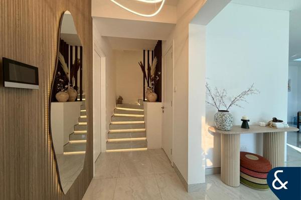 Unique | Full upgraded | Corner Plot