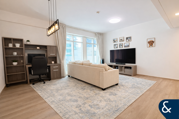 Community View |  Study  | Spacious Layout