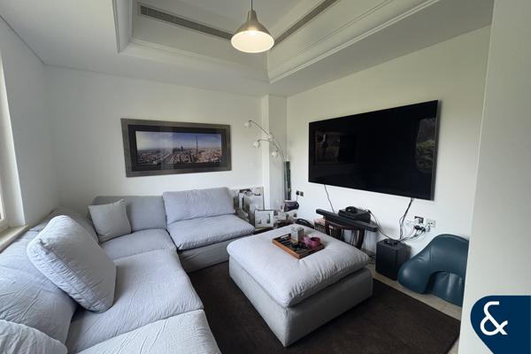 5 Bed | Golf Course backing | Vacant