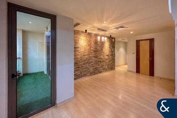 Upgraded | Unfurnished | Marina View