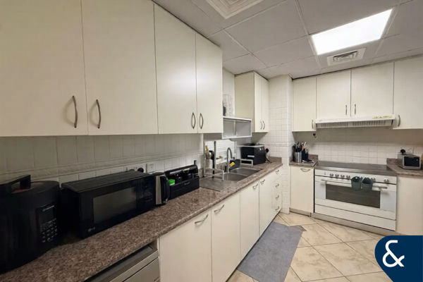 Two Bedroom I 1357 Sqft I Rented I Low Floor