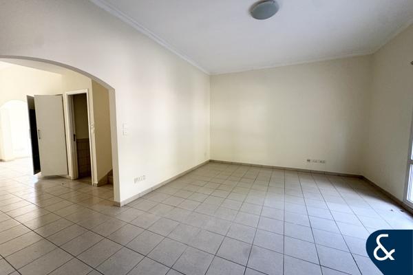 Three Bedrooms | Single Row | Vacant Now