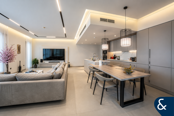Burj Facing | Upgraded | Largest Layout