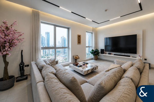 Burj Facing | Upgraded | Largest Layout