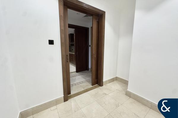 2 Bedroom + Study | Upgraded | Burj View
