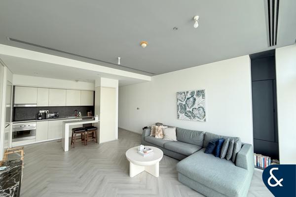 1 Bedroom | DIFC Views l Available June
