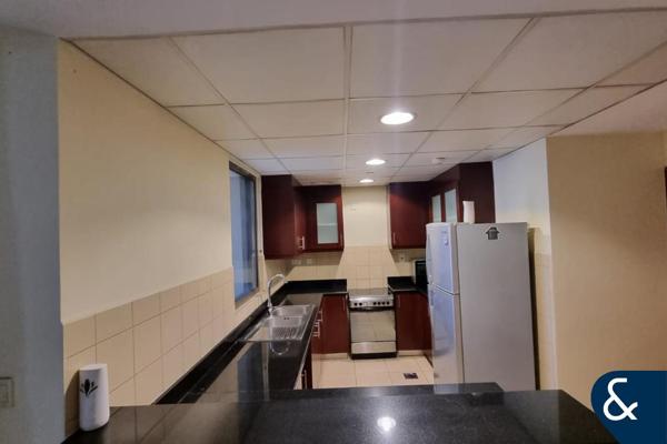 Vacant on Transfer | 1 Bedroom | Large Layout