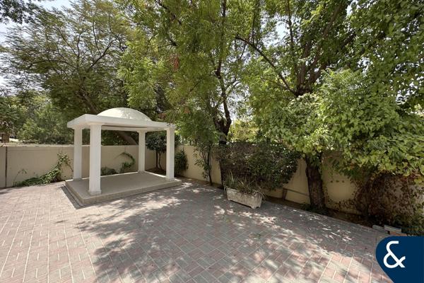 Springs | Corner Plot Villa | 4E End Unit