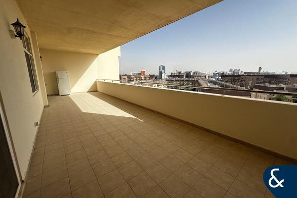 2 Bedrooms | Garden facing | Vacant