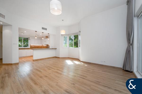 Corner Unit | Vacant On Transfer | 1 Bed