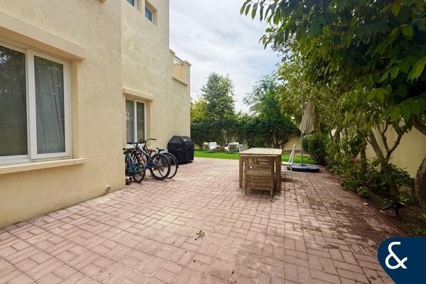 Pool Backing | Type 2E | Exclusive Listing
