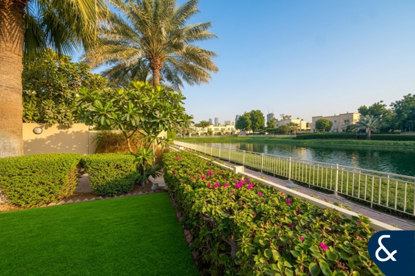 Lake View | Well Maintained | 3 Bedroom