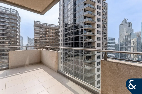 Outdoor Terrace | Vacant Now | High Floor