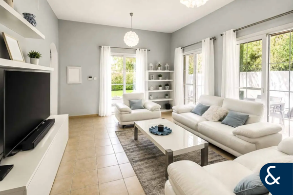 Lake facing 1E | 4 Bedrooms | Maids + Study