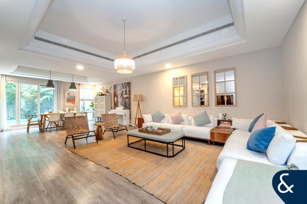 Fully Upgraded | Four Bed TH2 | Single Row