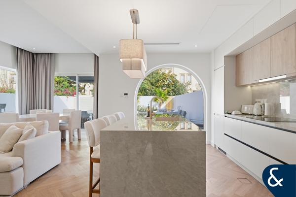 Fully Upgraded Type 3E | Vacant on Transfer