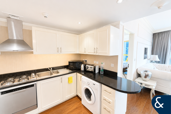 UPGRADED | AVAILABLE NOW | FURNISHED | MAIDS