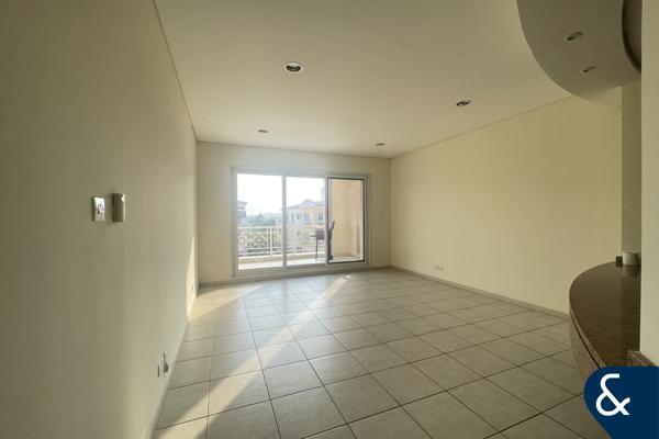 Vacant | Garden Views | Amazing location