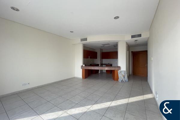 Vacant | Garden Views | Amazing location