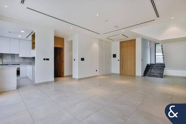 Park Backing | 3 Bedroom | Single Row