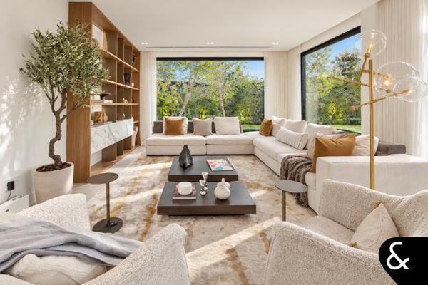 5 bedrooms | Renovated | Furnished