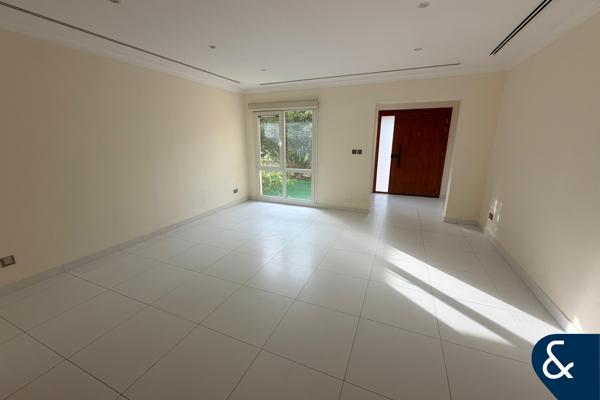 Vacant Now | Close to Pool & Park | Type 15