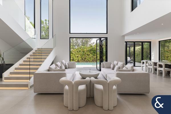 Furnished | Lake View | Miami Style | 4 Beds