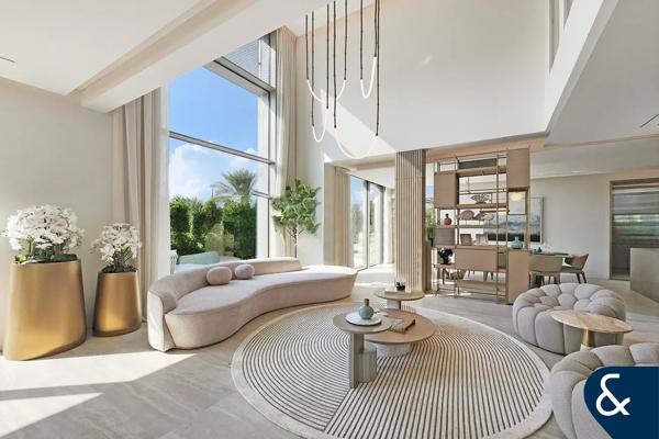 Exquisite Smart Home Villa Stunning Lake View