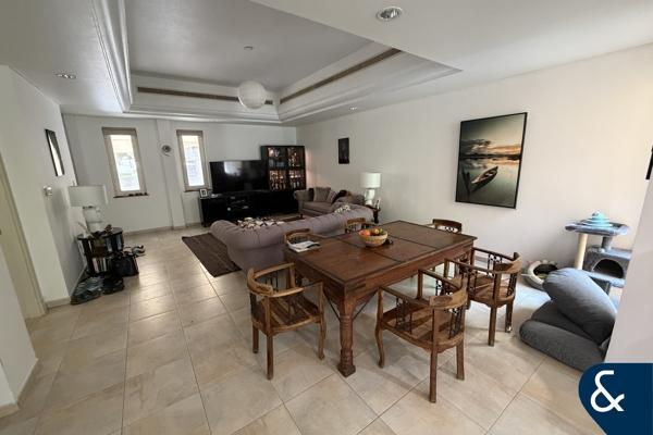 Type 1 TH | Vacant Oct | Excellent Condition