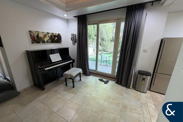 Type 1 TH | Vacant Oct | Excellent Condition