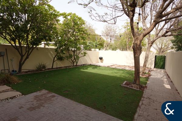 Vacant | Landscaped | Close to Park