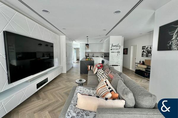 Fully Upgraded | Vacant on Transfer | 4 Bed