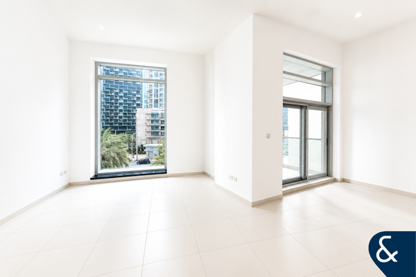 Boulevard Facing | Vacant | Large Layout